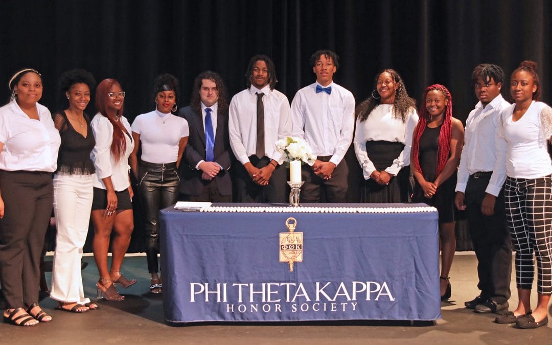 Utica Campus PTK inducts new members