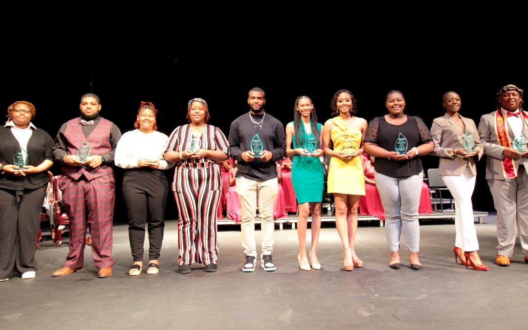 Utica Campus recognizes student awardees