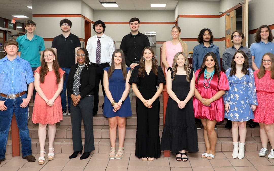 Hinds CC Rankin Campus PTK inducts new members