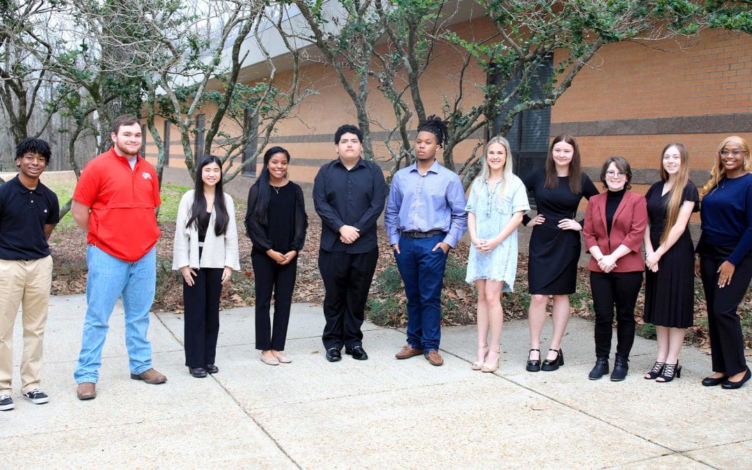 HindsCC Vicksburg Campus inducts new PTK members and officers